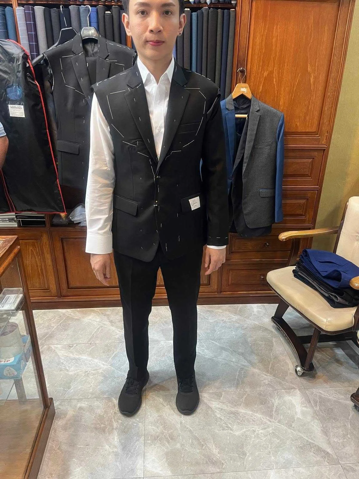 A.Moda tailoring gallery 10